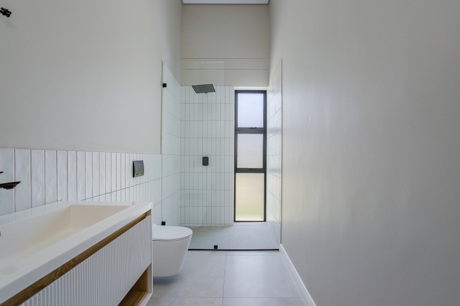 4 Bedroom Property for Sale in Pearl Valley at Val de Vie Western Cape